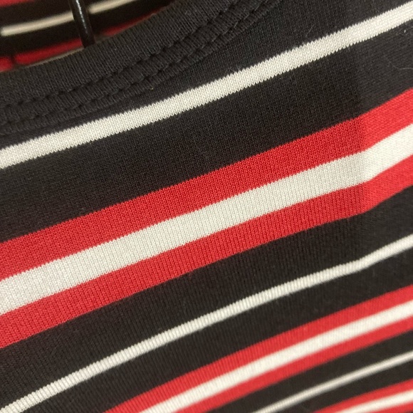 LuLaRoe Classic T, Size XXS, NWT - Picture 2 of 5